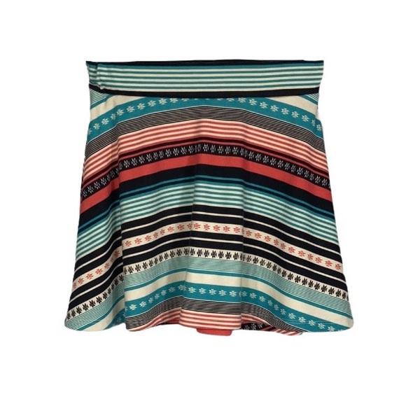 Boutique multi pattern circle skirt - Picture 1 of 2